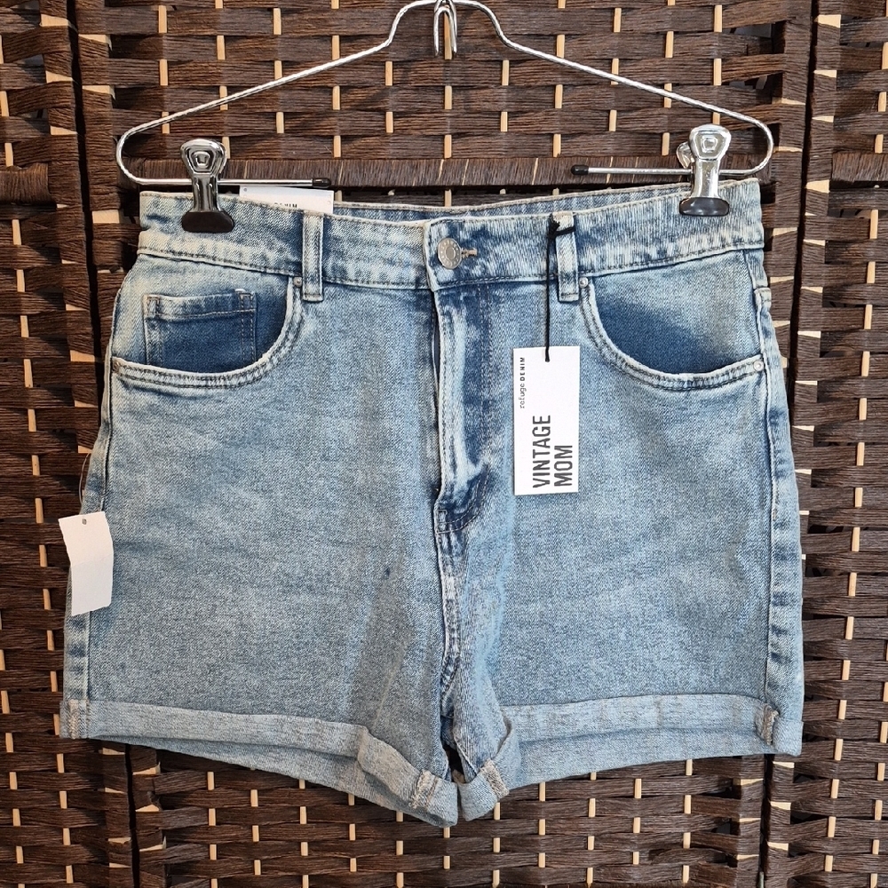 Vintage Mom Blue Denim Shorts